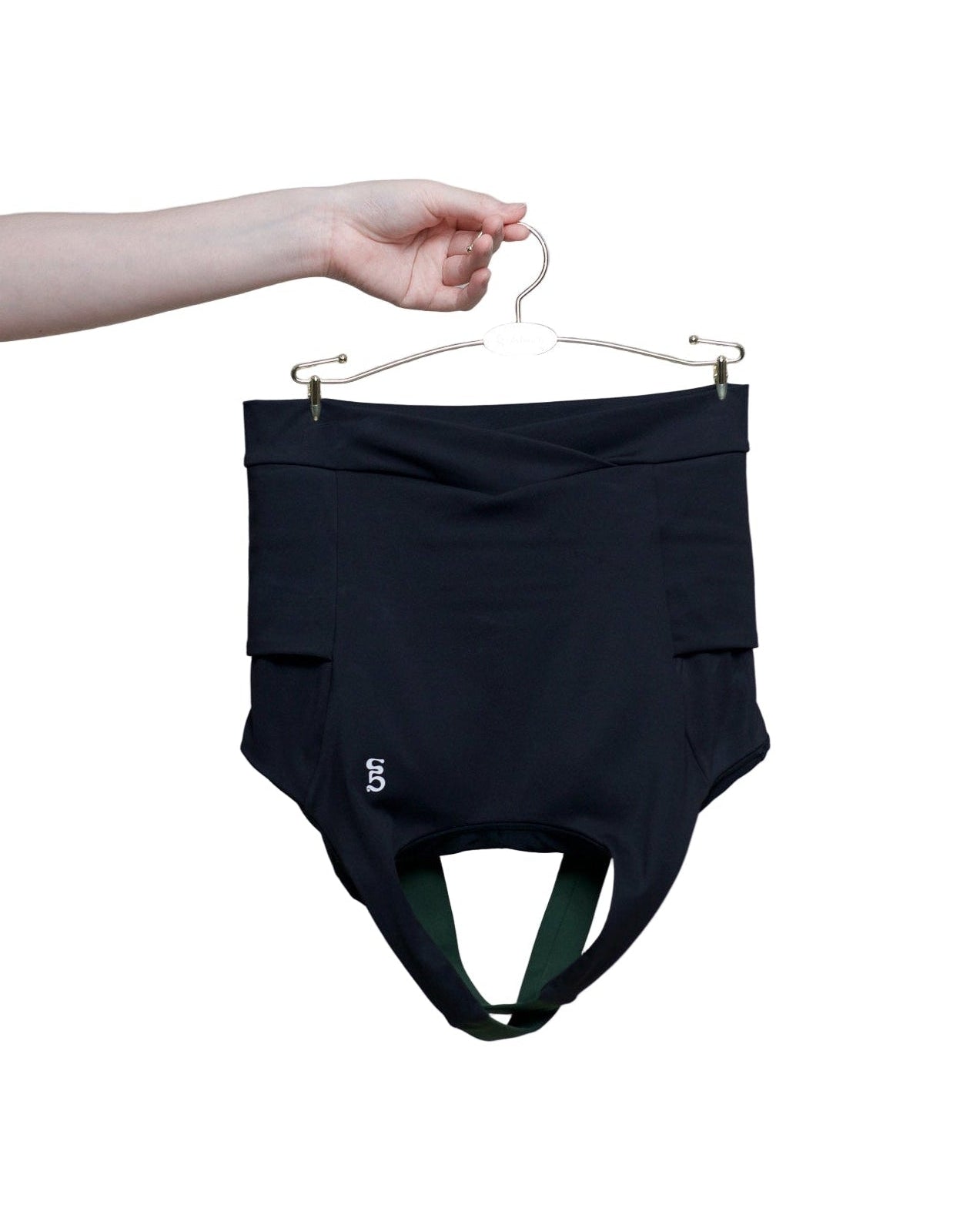 Veiled Sculpt® Tank with Hidden Pockets – Black Forest